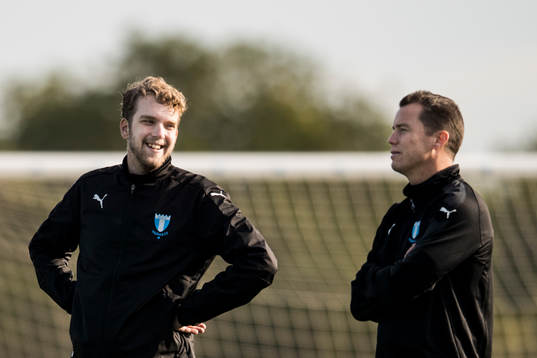 Kommunikatör Fredrik Stjernström och sportchef Daniel