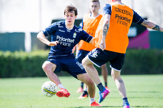 Mads Albaek
