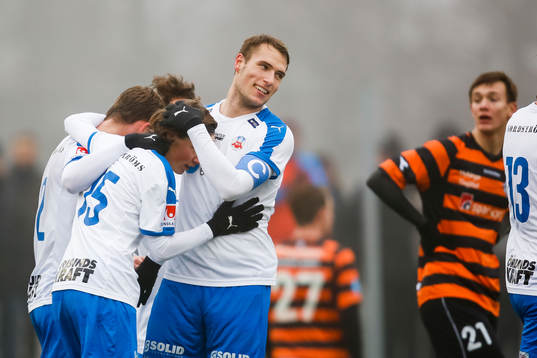 Helsingborgs Max Svensson och Frederik Helstrup jublar
