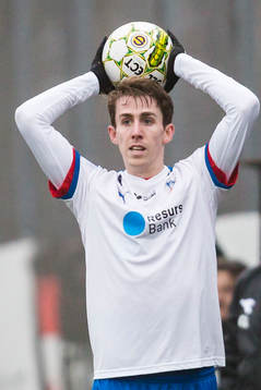 Helsingborgs Adam Eriksson kastar inkasst