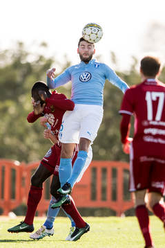 Malmö FFs Erdal Rakip och Östersunds Ken Sema