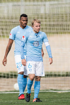 Malmö FFs Felipe Carvalho och Oscar Lewicki deppar