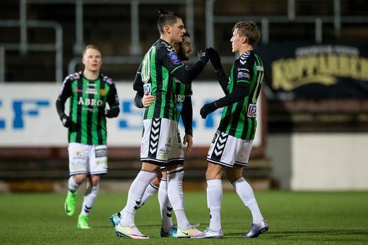 GAIS Luka Mijaljevic jublar ihop med Arvin Shojaee och Erik