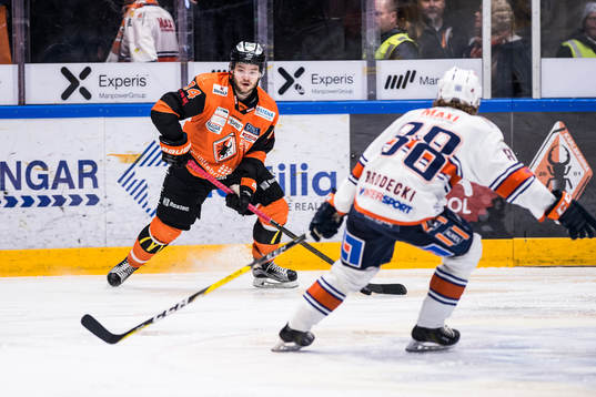 Karlskronas Jimmy Andersson  och Växjös Adam Brodecki