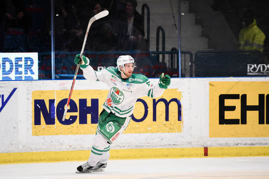Rögles Simon Ryfors jublar