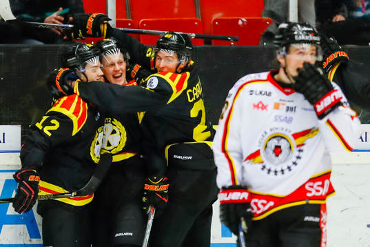Brynäs Linus Ölund , Samuel Asklöf , Lucas Carlsson och