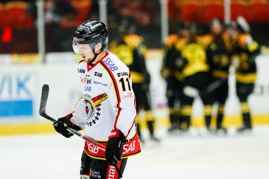 Luleås Petter Emanuelsson deppar