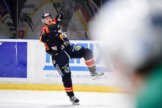 Djurgårdens Daniel Brodin jublar