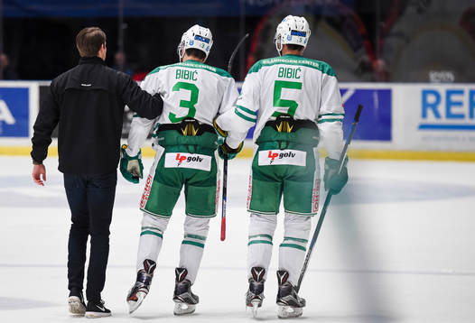 Rögles Almen Bibic får hjälp av Alen Bibic att lämna