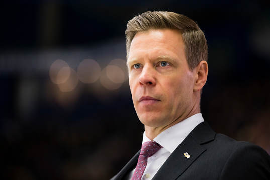 s assisterande tränare Nicklas Rahm