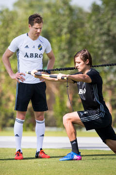 Simon Thern tränar