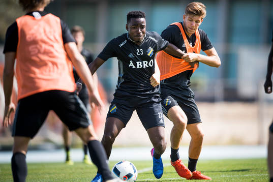 Rickson Mansiamina