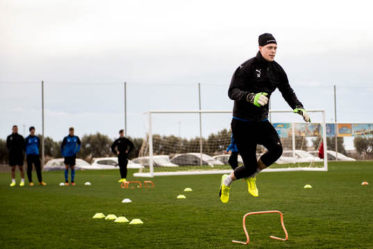 Målvakt Malkolm Nilsson