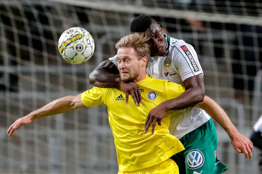 Bläddra bland fler bilder av Fotboll, Träningsmatch, Hammarby - HJK Helsingfors