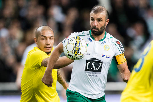 HJK Helsingfors Moshtagh Yaghoubi och Hammarbys Kennedy