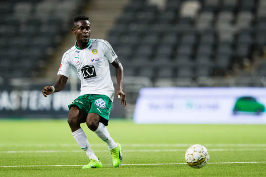 Hammarbys Gershon Koffie med bollen