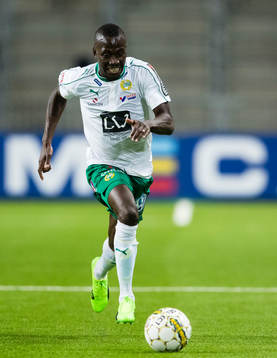 Hammarbys Gershon Koffie med bollen
