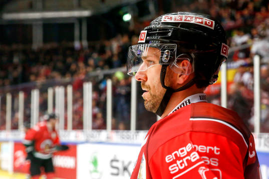 Frölundas Joel Lundqvist värmer upp