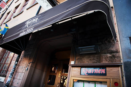 Exteriör av restaurang Kvarnen när Hammarbys nye spelare