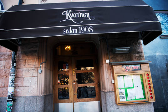 Exteriör av restaurang Kvarnen när Hammarbys nye spelare