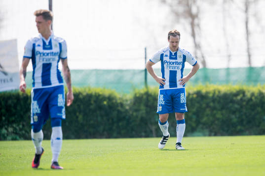 Sören Rieks och Scott Jamieson deppar