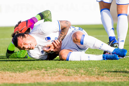 FC Köpenhamns Federico Santander har ont