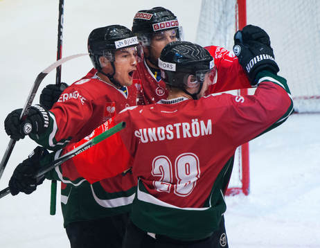 Frölundas Casey Wellman jublar