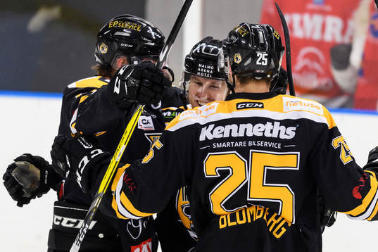 Panterns Emil Sandin och Emil Carnestad jublar