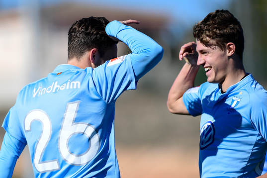 Malmö FFs Andreas Vindheim jublar med Mattias Svanberg
