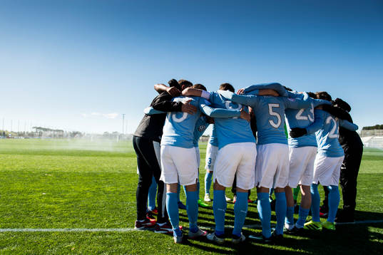 Malmö FFs spelare samlas
