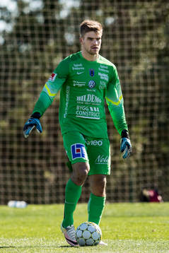 Sirius målvakt Lukas Jonsson