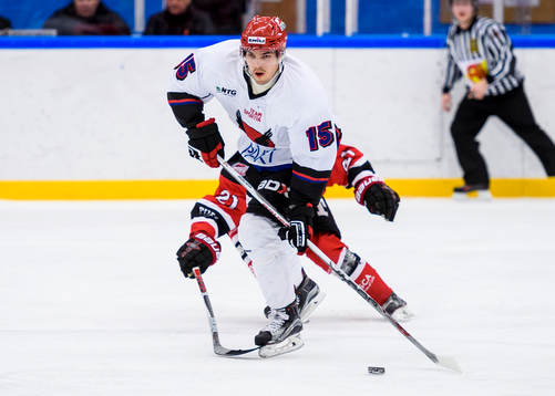Kalixs Sami Holappa med pucken