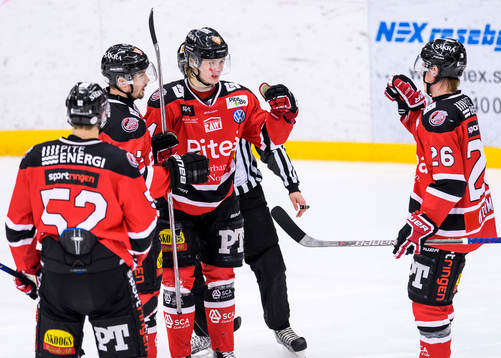 Piteås Petter Mäkitalo jublar
