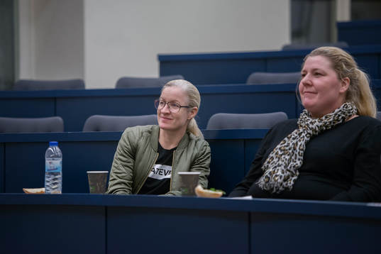 Victoria Sandell Svensson och Caroline Strand