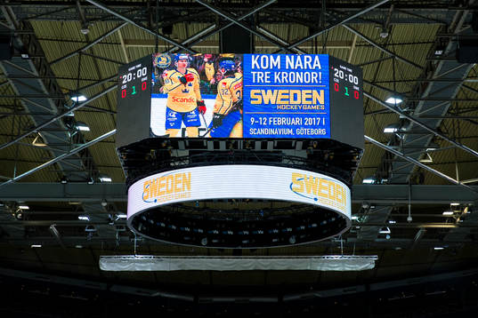 Jumbotronen i Scandinavium innan en ishockeymatch i Sweden