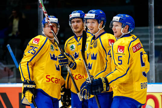 Sveriges Philip Holm , Carl Klingberg och Andreas Borgman