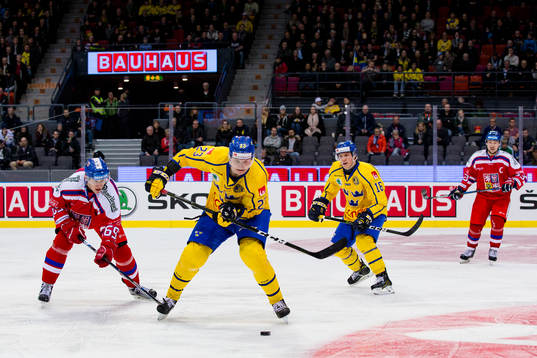 Sveriges Fredrik Händemark mot Tjeckiens Lukas Radil