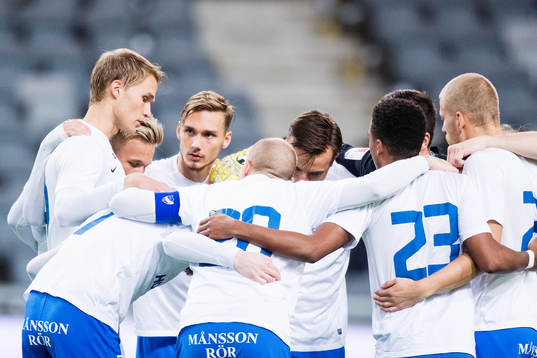 Norrköpings spelare samlar ihop sig