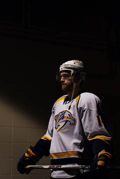 Predators Mattias Ekholm i spelargången