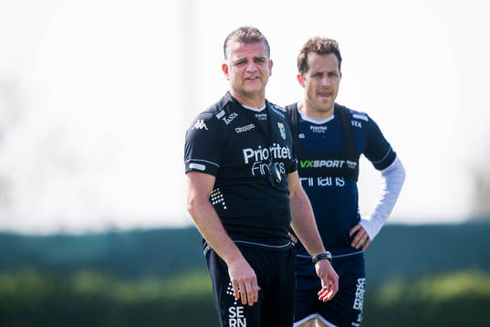 Assisterande tränare Magnus Edlund och Tobias Hysén