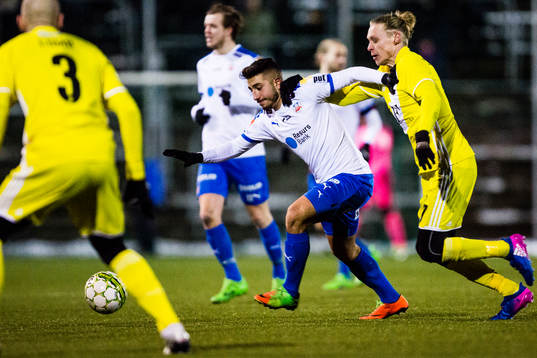 Helsingborgs Moustafa Zeidan och Lyngbys Jesper Christjansen