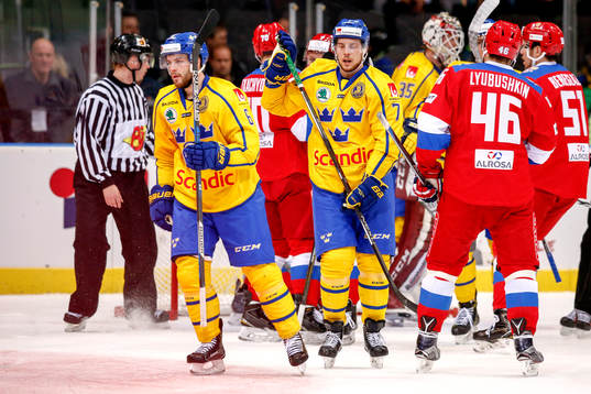 Sveriges Oscar Fantenberg och Henrik Tömmernes deppar