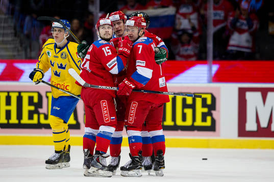 Rysslands Kirill Kaprizov jublar ihop med Anatoly Golyshev