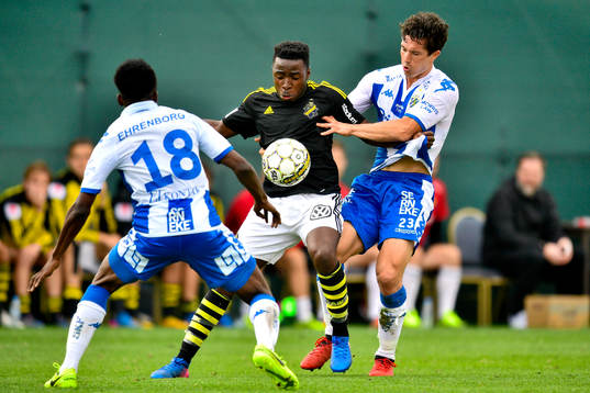 s Rickson Mansiamina och IFK Göteborgs David Boo Wiklander