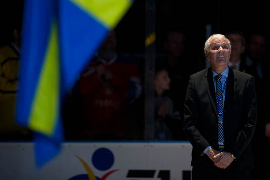 Sveriges tidigare förbundskapten Conny Evensson blir