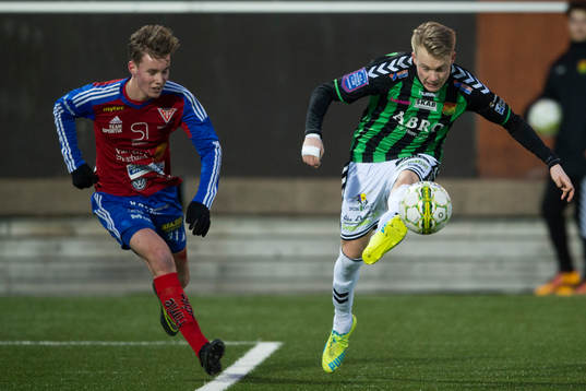 Tvååkers Nikola Ladan och Gais Johan Svahn