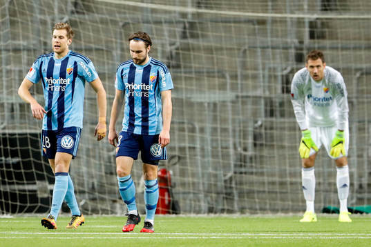 Djurgårdens Niklas Gunnarsson , Kevin Walker och målvakt