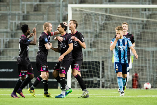 Vålerengens spelare jubal