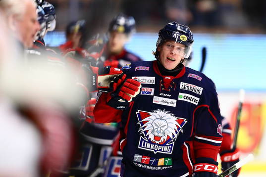 Linköpings Ken Andre Olimb jublar