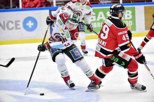 Frölundas Carl Grundström och Malmö Redhawks Rhett